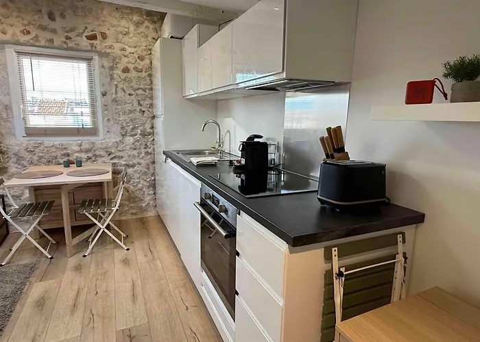 Lovely One-bedroom Apt- Picasso 4 -stay In Appartamento